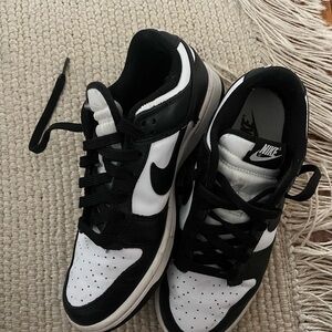 Nike Classic Black and White Low-Tops